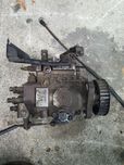 Насос паливний ТНВД Volkswagen Transporter T4 2.4 d 074130107E