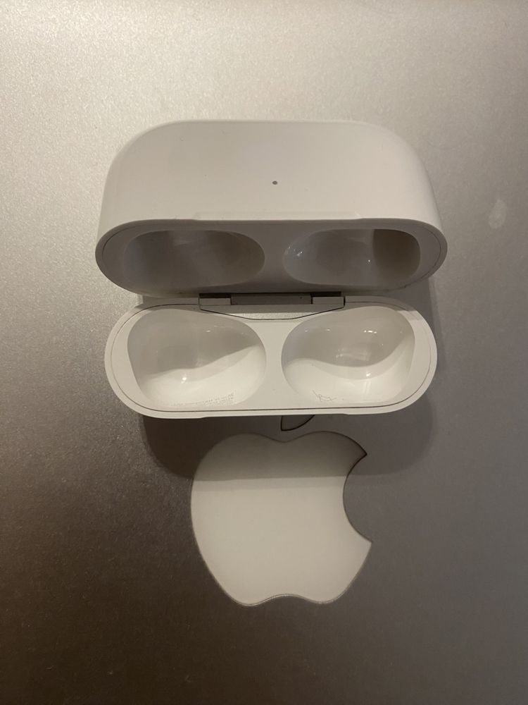 Oryginalny etui / box do słuchawek Apple AirPods Pro 1 Gen A2190