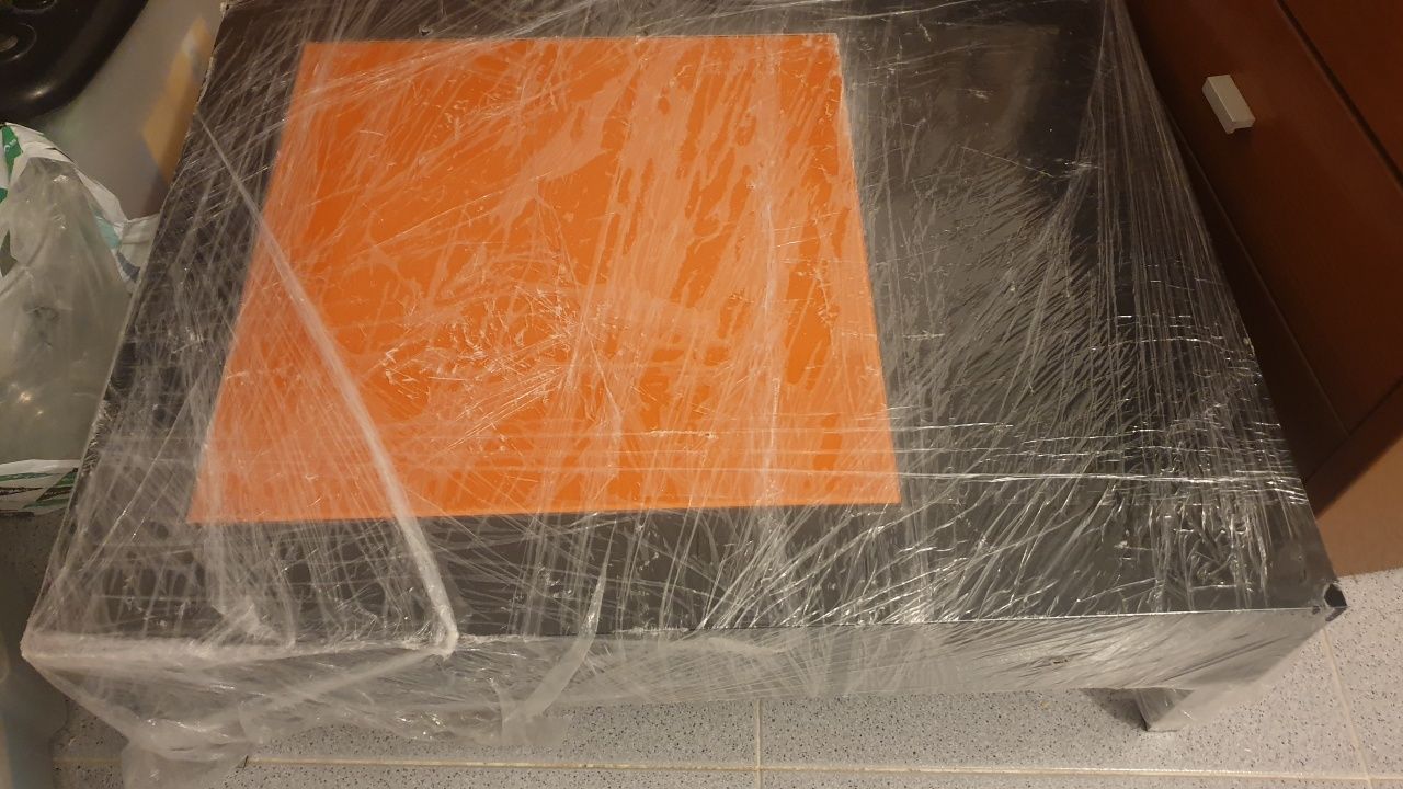 Móvel para Sala preto e laranja