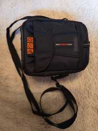 Pokrowiec Lowepro Apex 60AW czarny