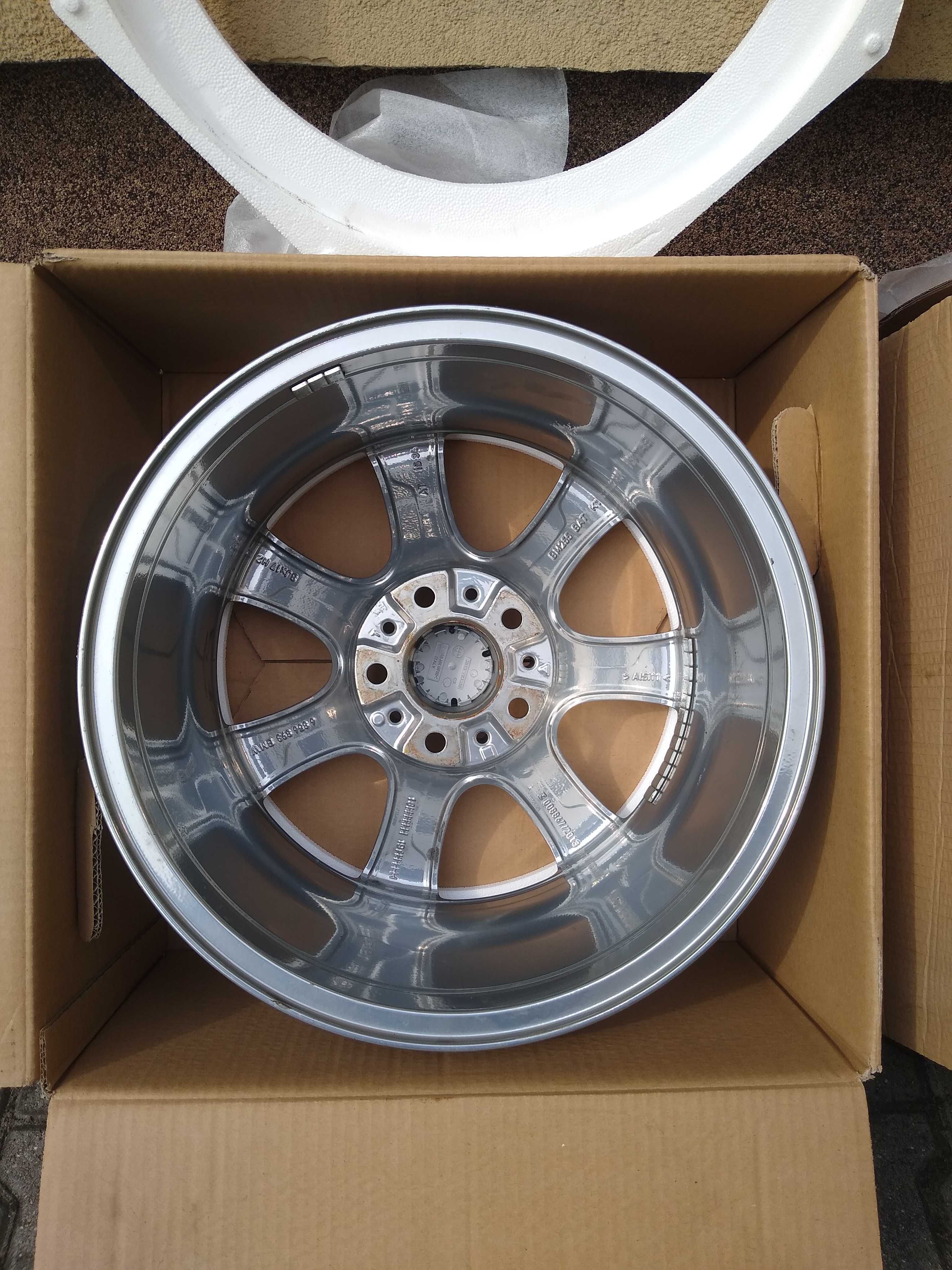 Sprzedam alu felgi org.BMW Styling 394 jak nowe Chrom