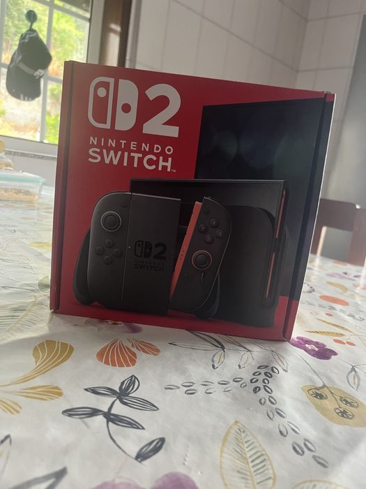 Nintendo Switch 2 – 2 meses de uso, com caixa e acessórios originais
