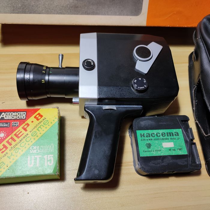 Продам квнопроектор та кінокамера!