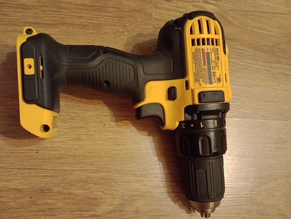 Wiertarko wkrętarka DeWalt DCD 780
