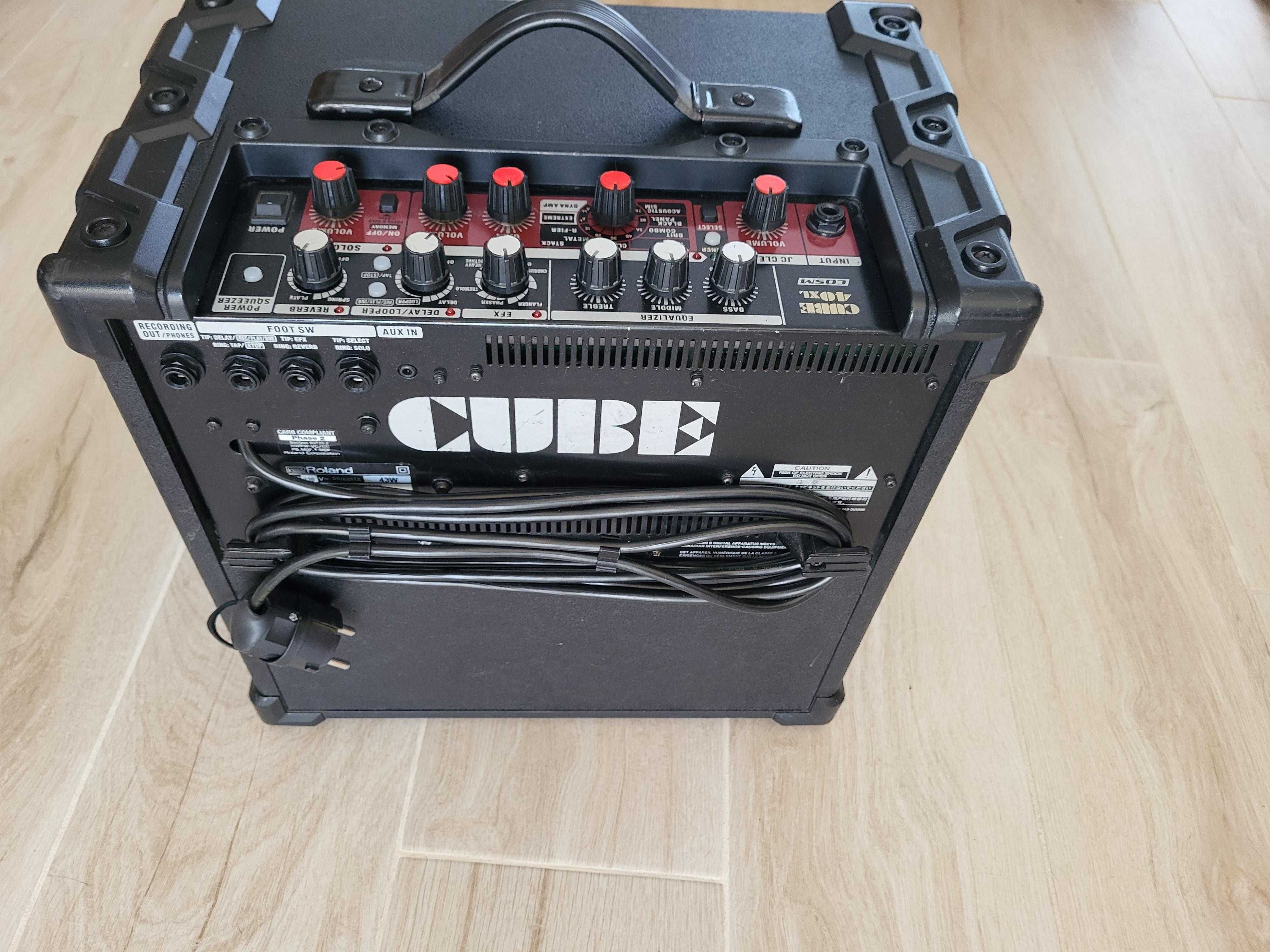 Amplificador de guitarra Roland CUBE 40XL COSM
