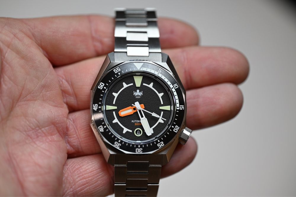 PHOIBOS Depth Hunter 300M Automatic Diver Watch PY060C Black