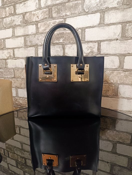 Шикарная сумочка Sophie Hulme