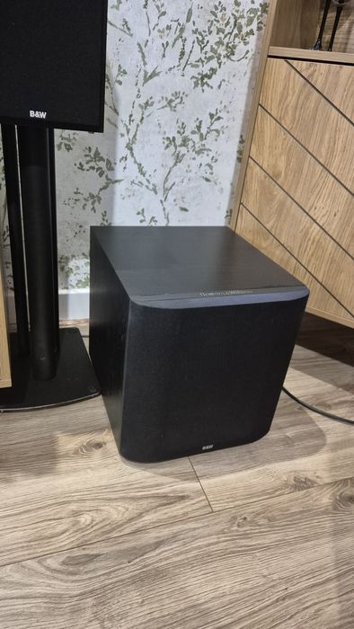 Subwoofer aktywny 500W B&W ASW 675