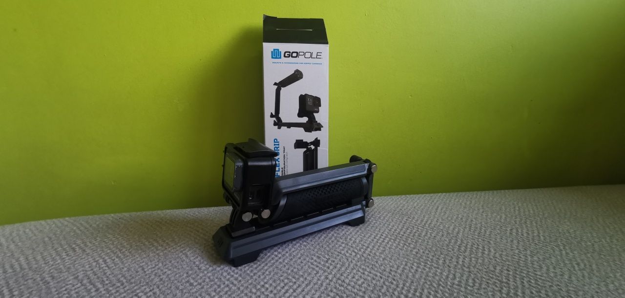 GOPOLE Reflex Grip uchwyt do kamer sportowych i innego sprzętu foto