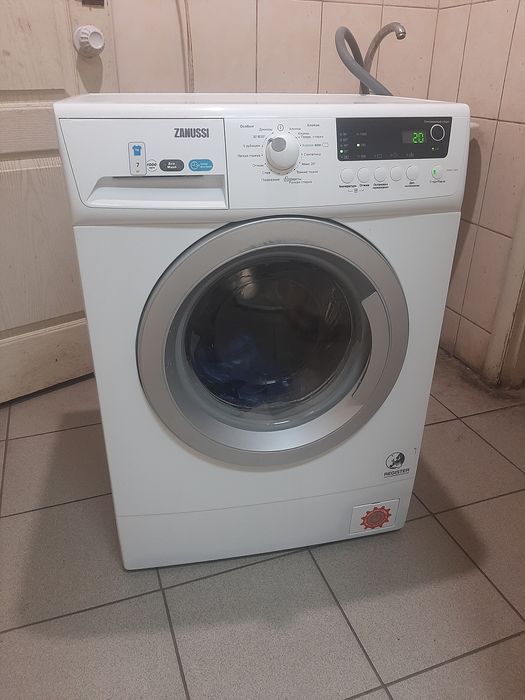 Стиральная машина Zanussi 7kg