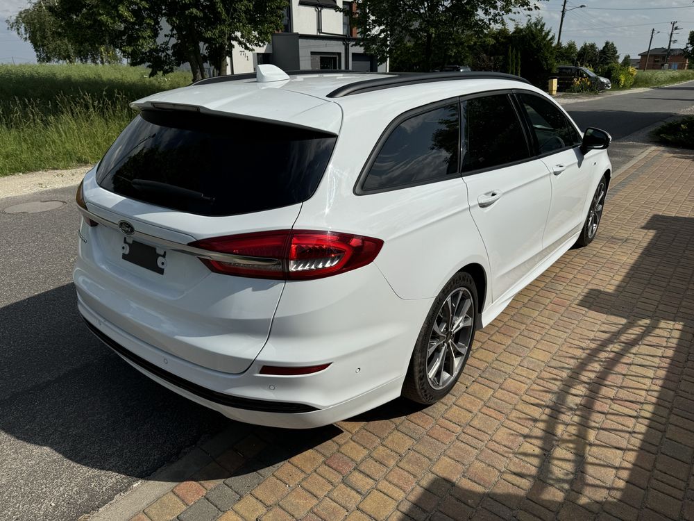 Ford Mondeo 2xSt line_panorama_dynamic led_alcantara_alu 18_bliss_full