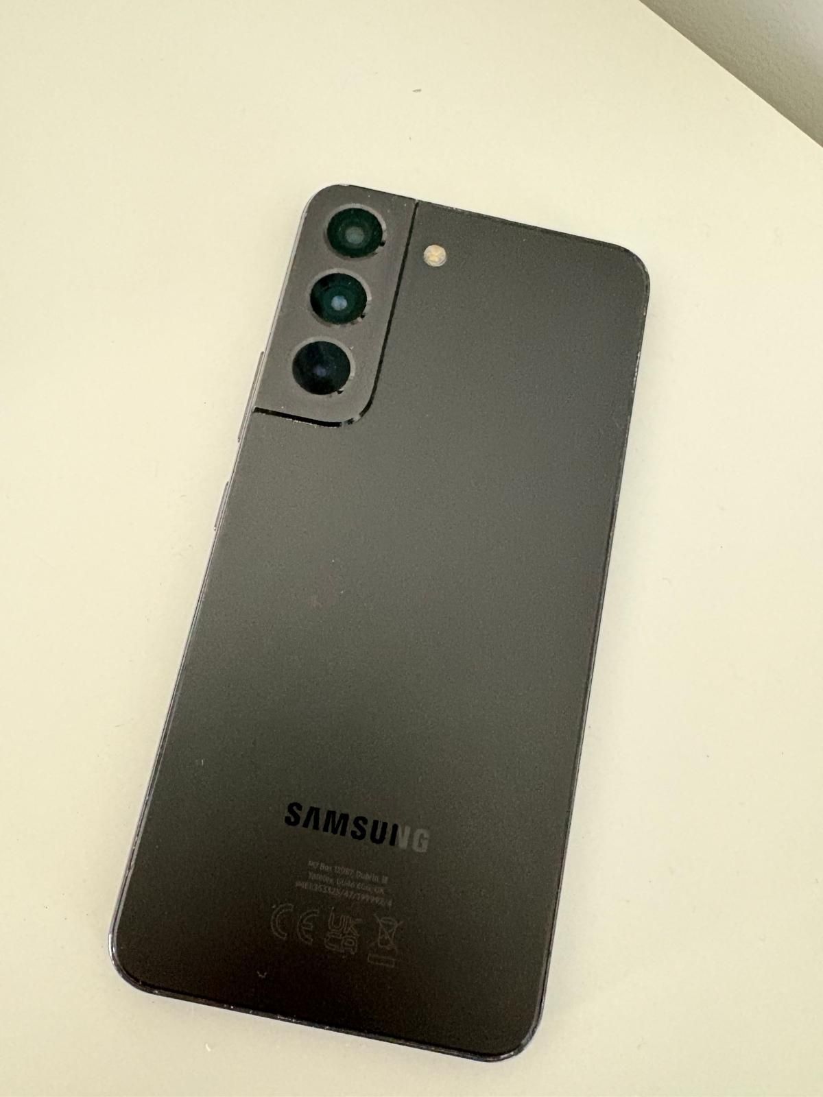 Samsung S22 128GB 5G