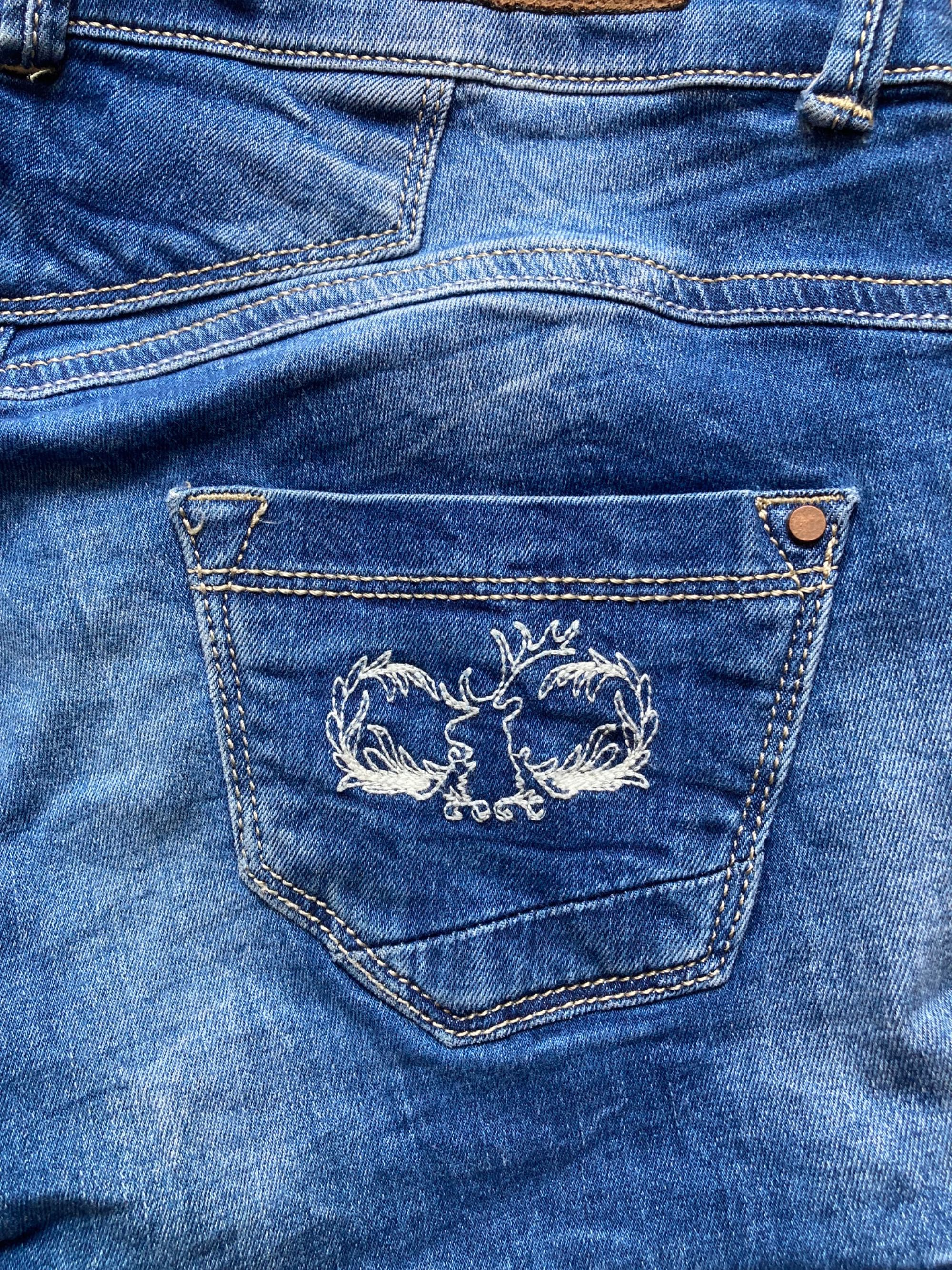 Spodenki szorty jeans z piękną aplikacją jelenia retro vintage
