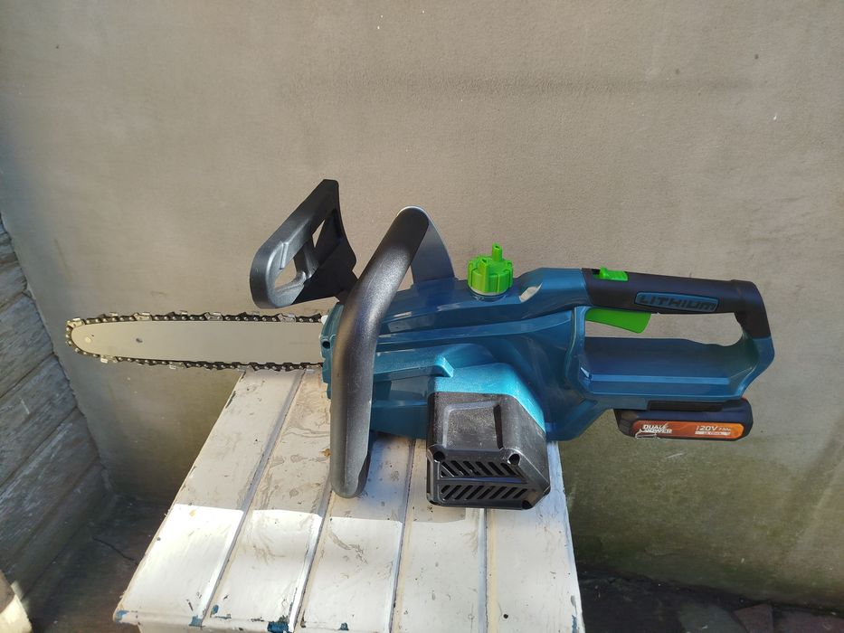 товар с белгии Шуруповерт PowerPlus POWC1080 (20V, 2.0Ah) ударный