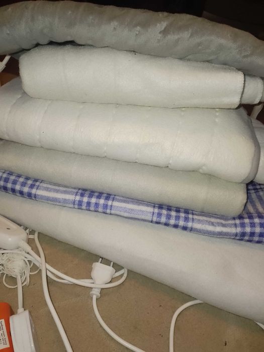 Простиня з підігрівом ,покривало ,плед б.у виробн. во Німеччина