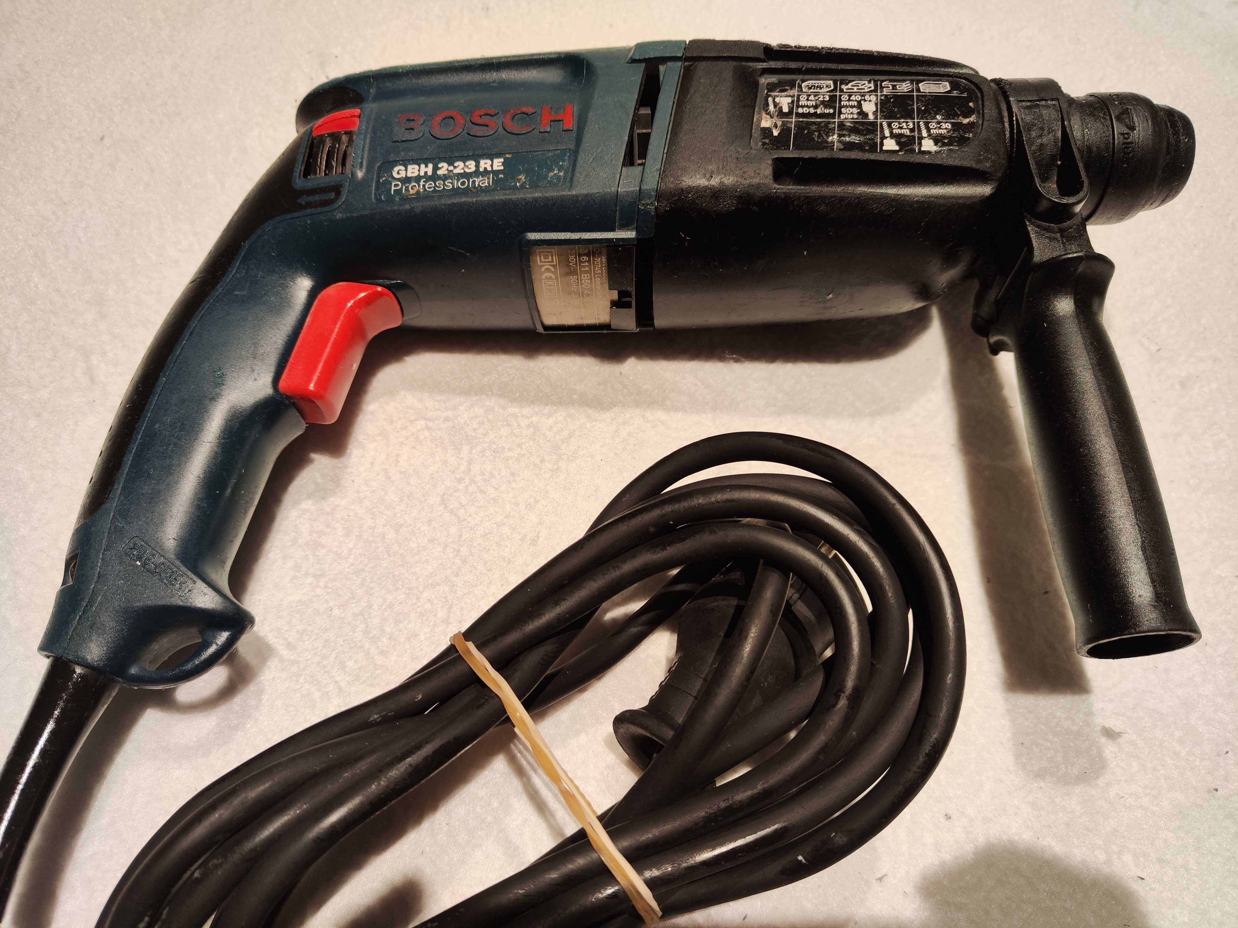 Martelo Perfurador Bosch GBH 2-23 RE