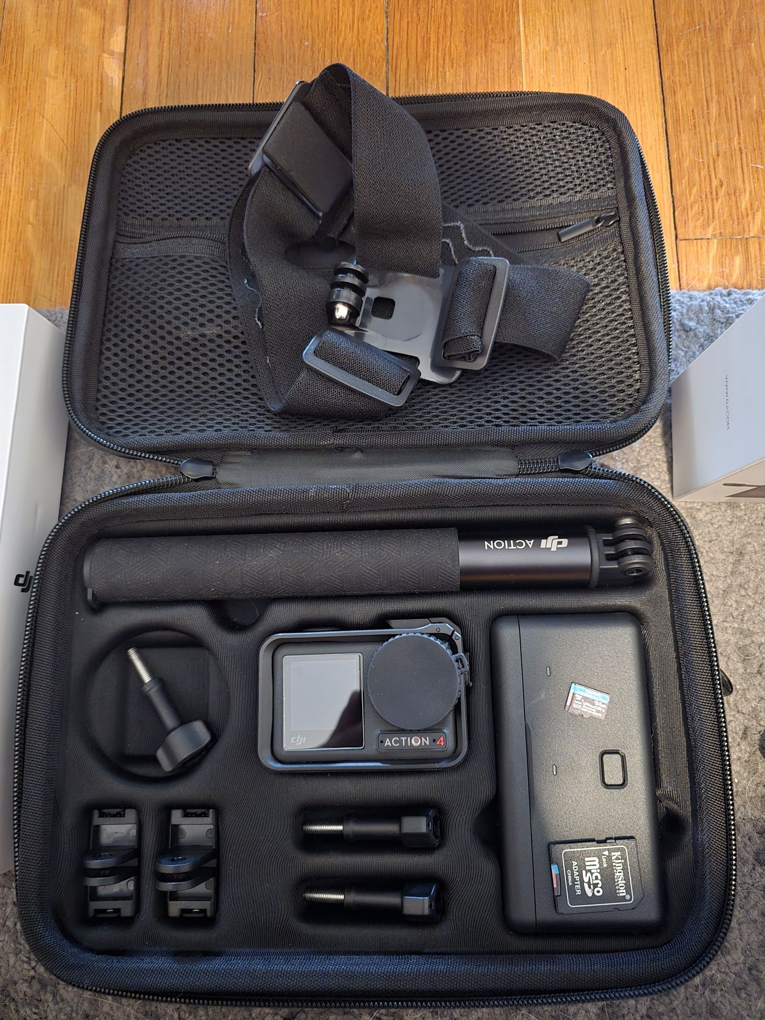 DJI Osmo action cam 4 adventure combo - Como NOVO