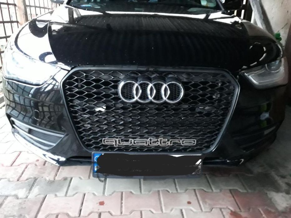 Napis QUATTRO Emblemat Logo AUDI Znaczek Stal Nierdzewna Gril Atrapa