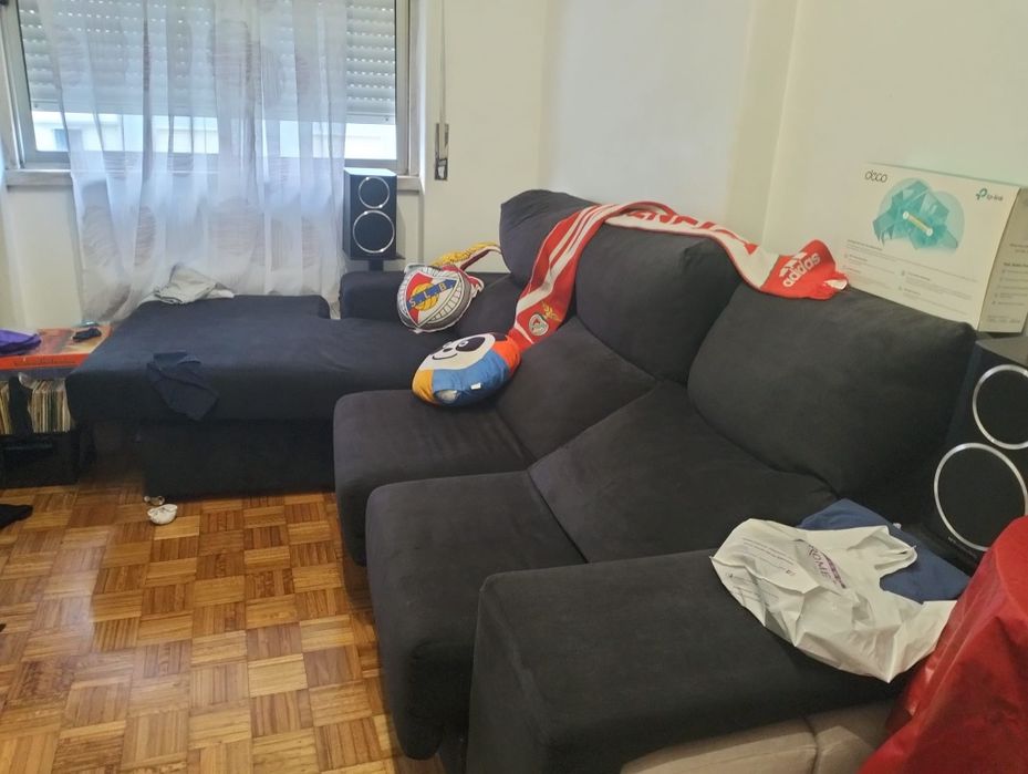 Sofá Chaise long para ser retirado URGENTE