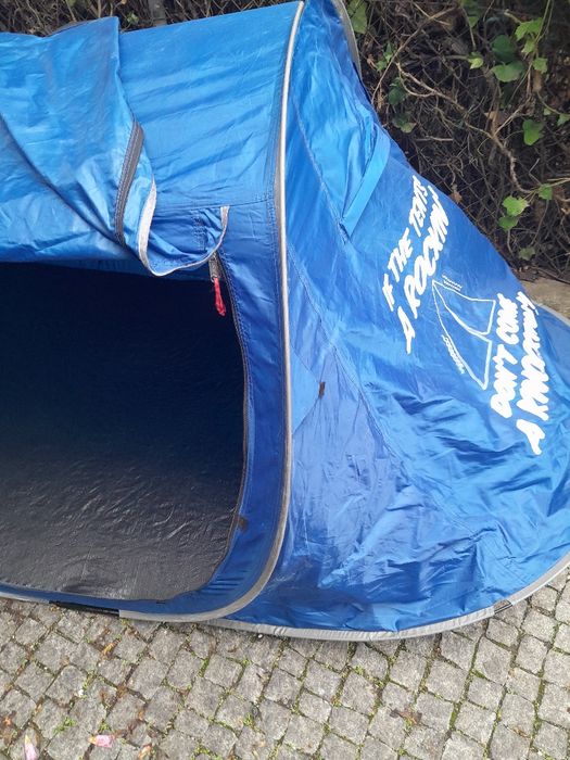 Tenda de campismo desdobrável