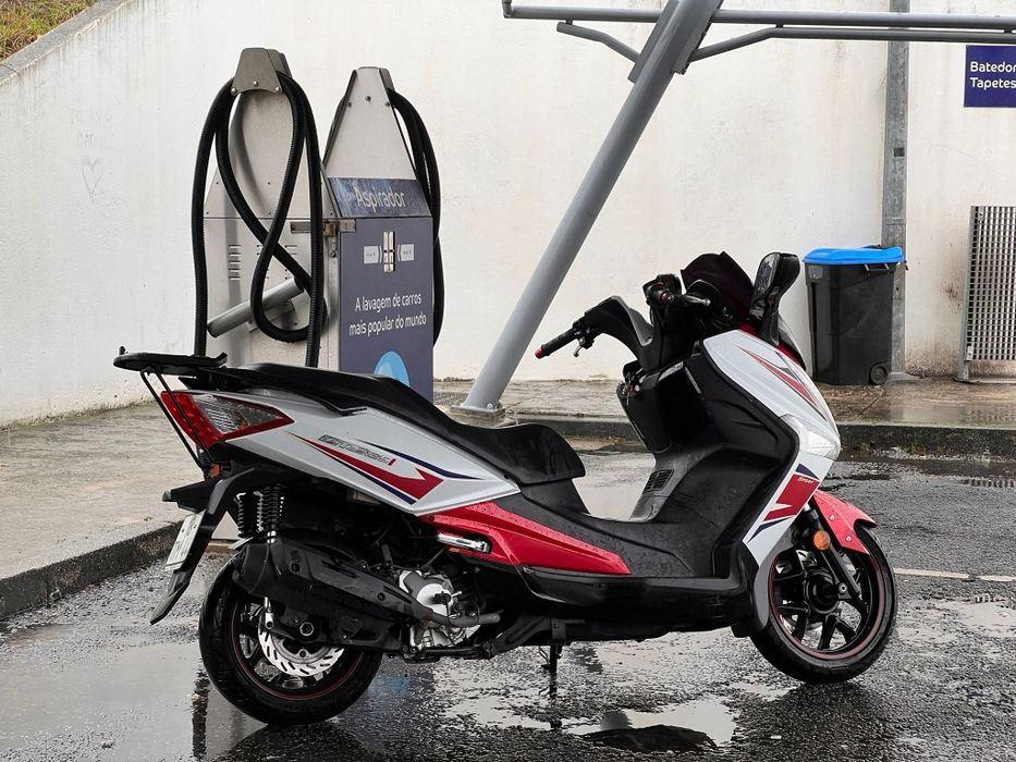 SYM GTS 125 sport edition