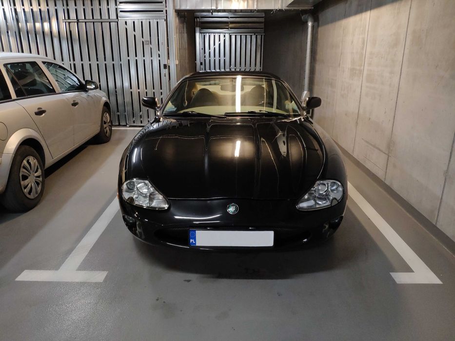 Jaguar XK XK8 XKR na części Eaton Audi TTRS XJ6 silnik