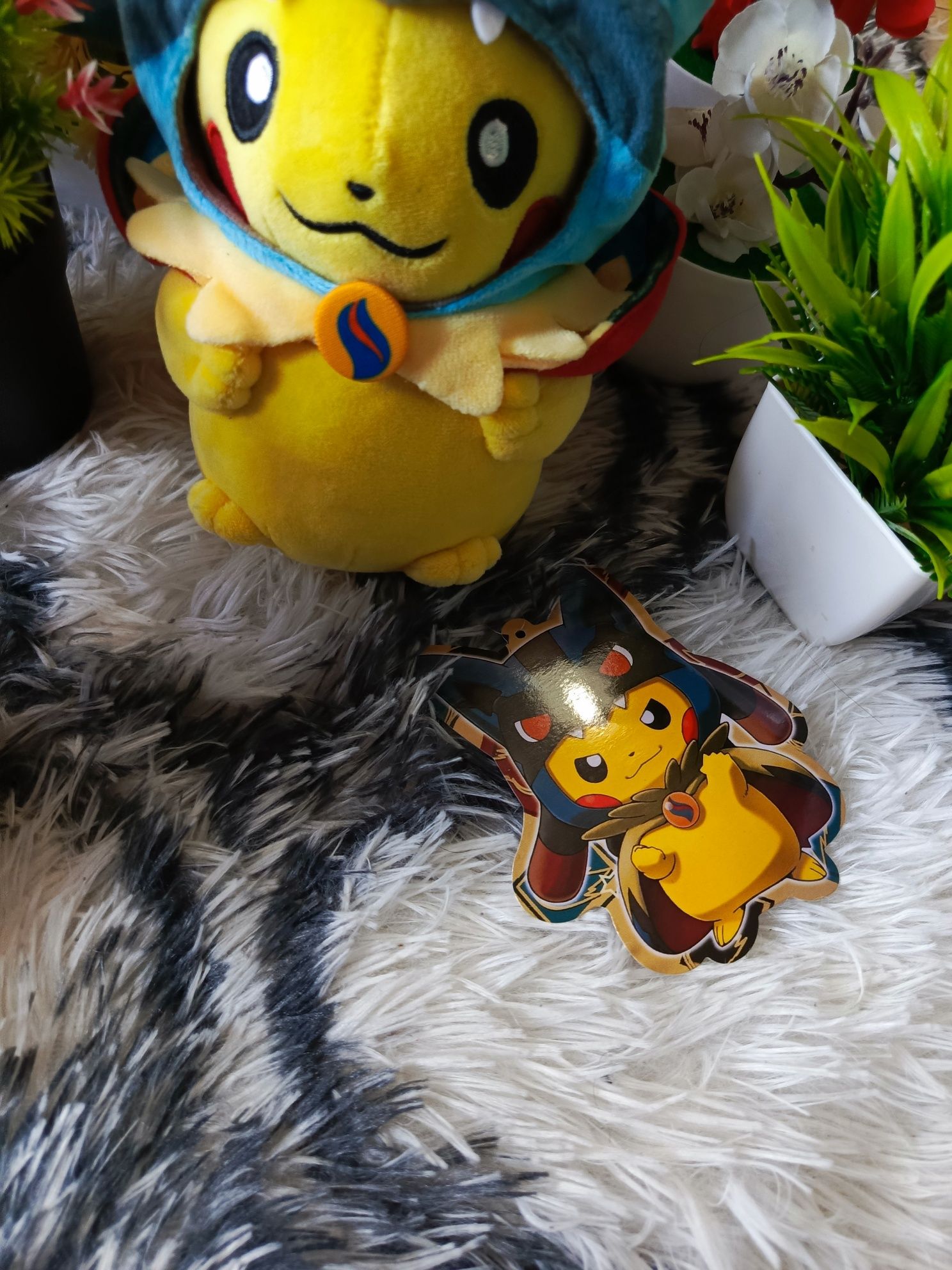 Pluszak maskotka Pikachu pokemon