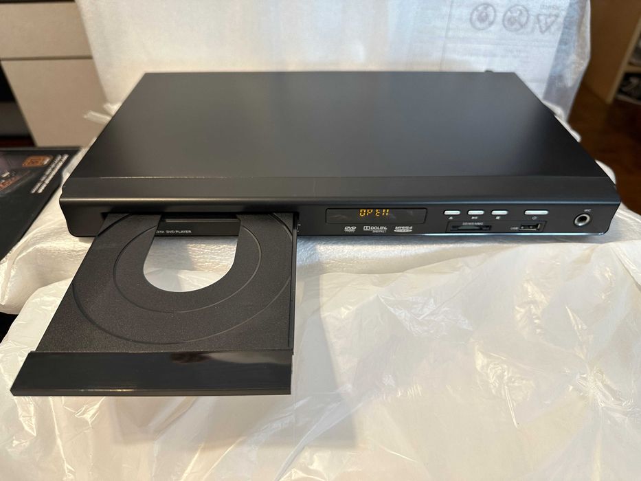 Leitor DVD Mitsai DP831H sem comando.