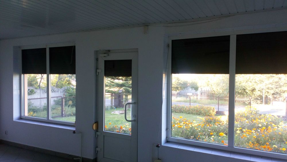 Lokal użytkowy, biurowo usługowy, 38m2  plus parking.