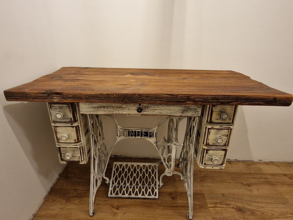 Biurko Singer po renowacji