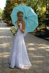 Платье свадебное высокой 48-50р