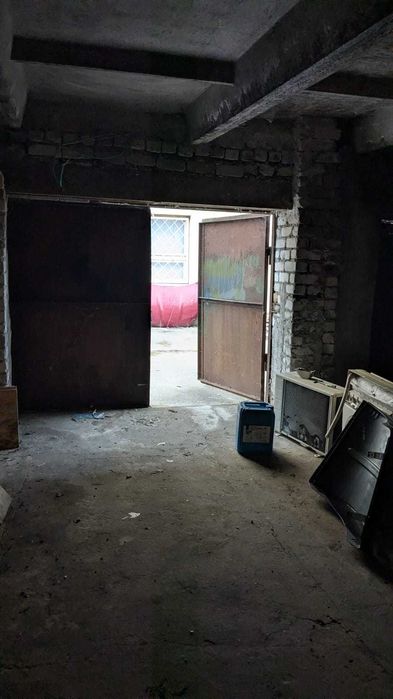 Здам гараж в оренду р-н Сільпо на Євгена Танцюри (генерала петрова)