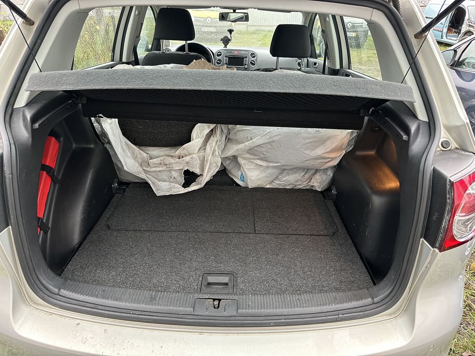 Volkswagel Golf Plus 6 Highline 1.4 90квт автомат