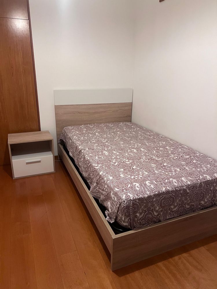 Cama de solteiro moderna + Colchão ortopédico