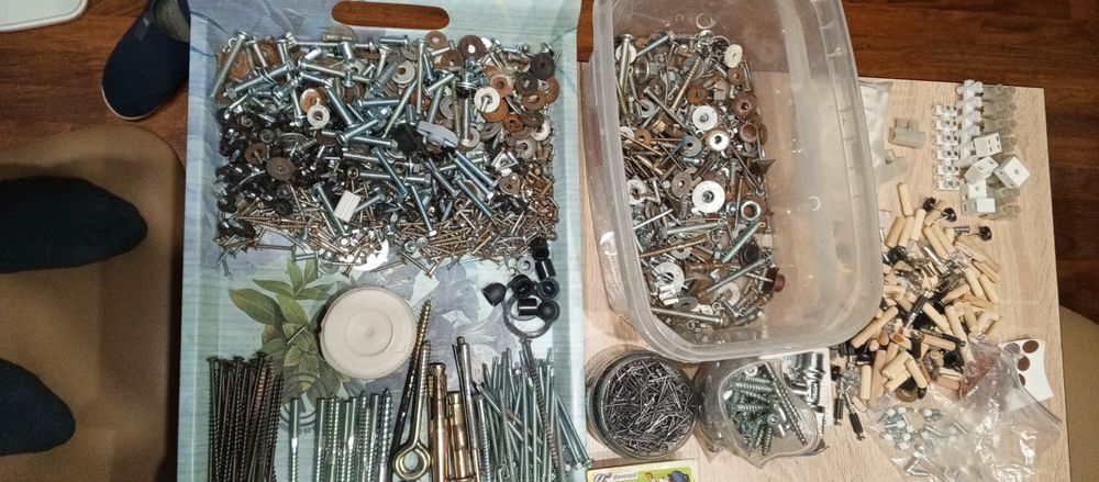 Метизы разные новые