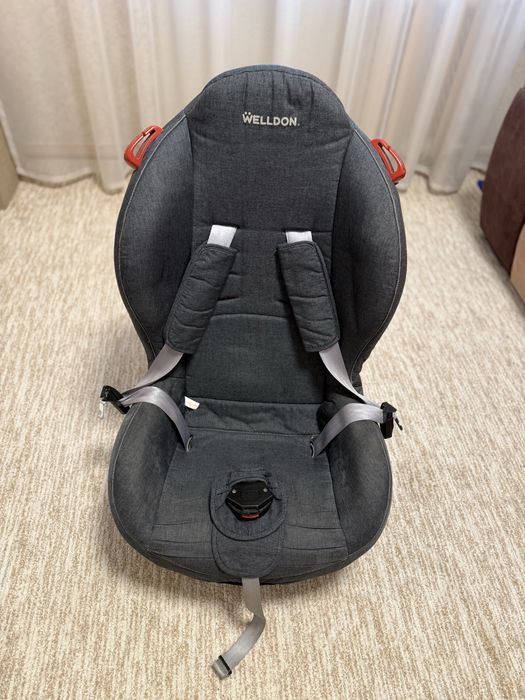 Автокресло Belldon