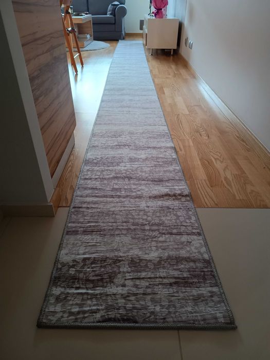 Piękny NOWY dywan 6m x 50cm