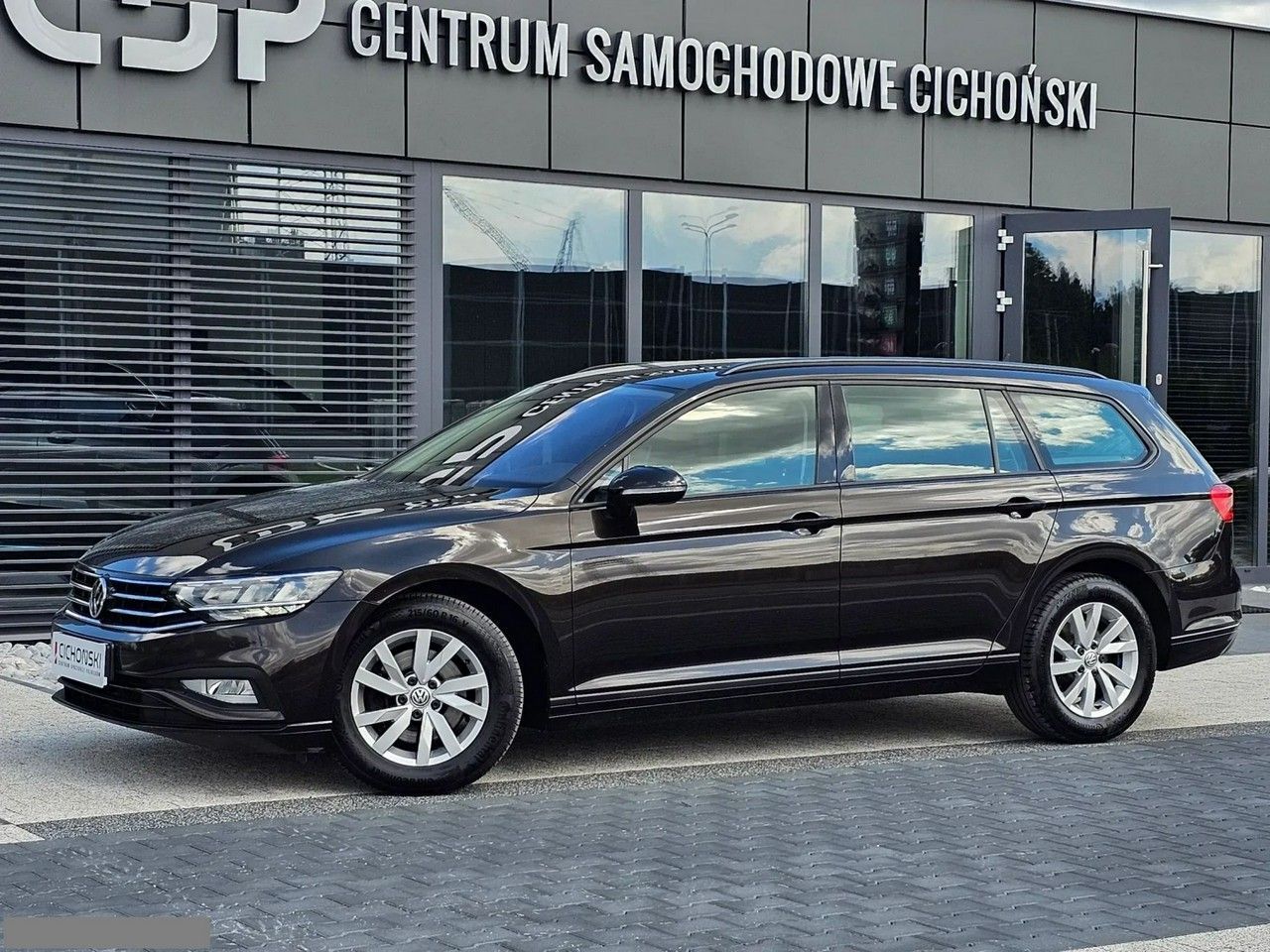 Volkswagen Passat LIFT 2021 BEZWYPADKOWY z Polskiego Salonu Serwisowany Faktura Vat 23%
