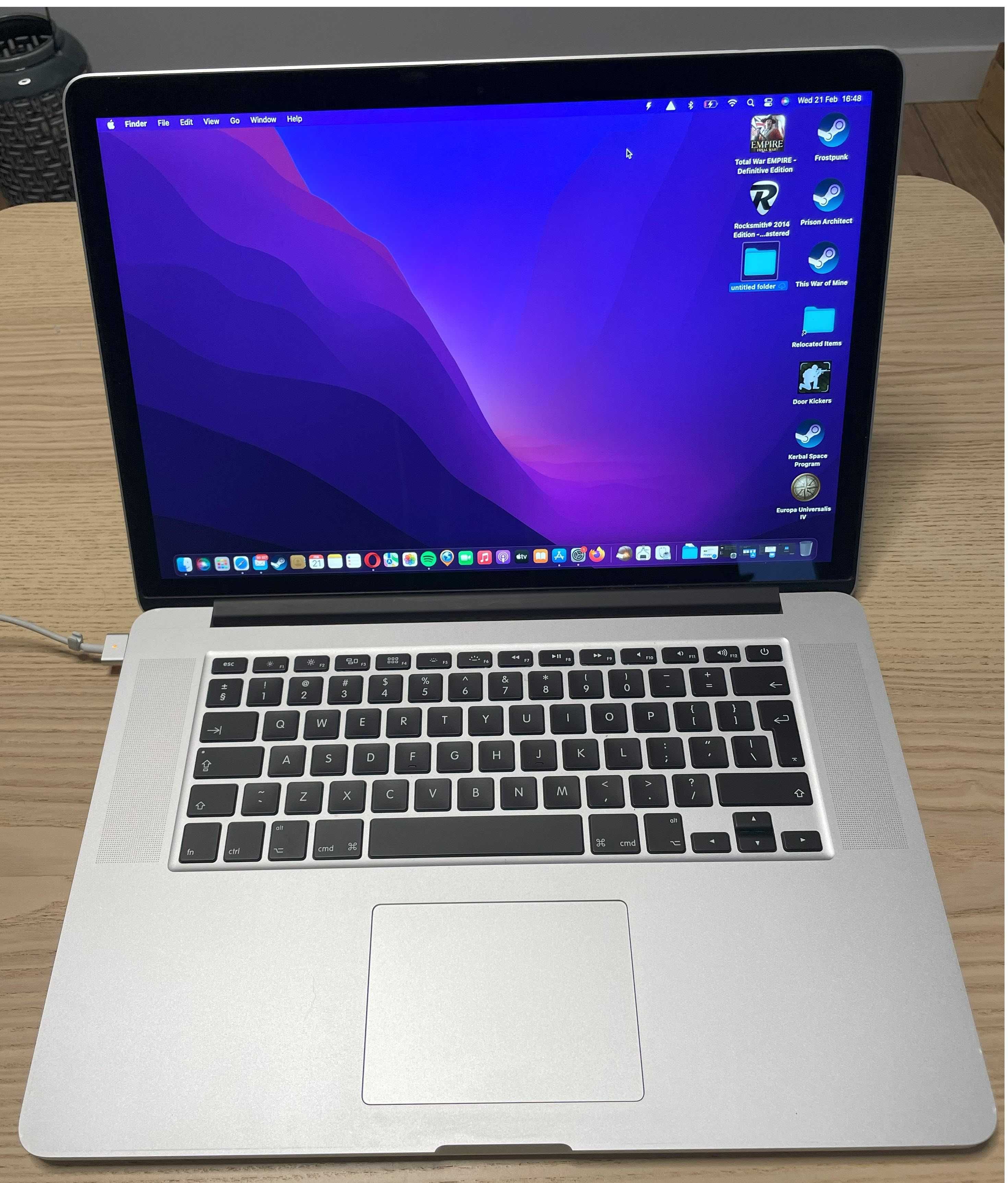 MacBook Pro 15’ Retina 2015r 256GB A1398