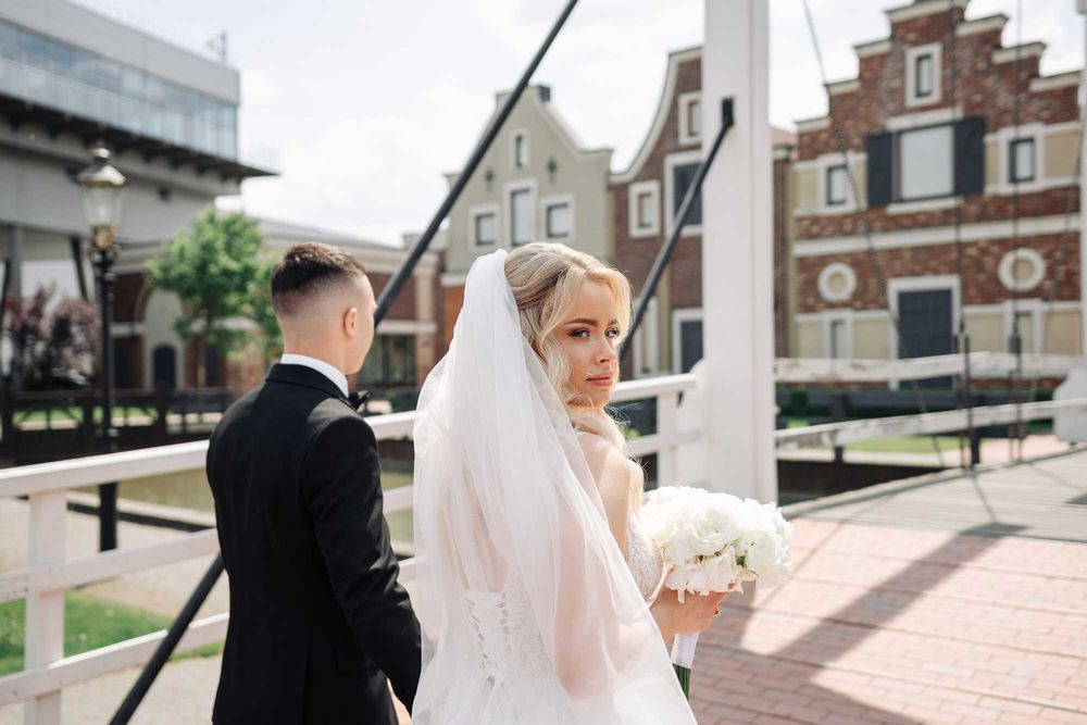 Сімейний фотограф на весілля та вінчання | Київ весільний фотограф