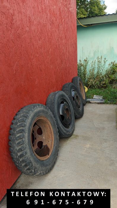 Koła do przyczepy 8.25-20 (220-508)