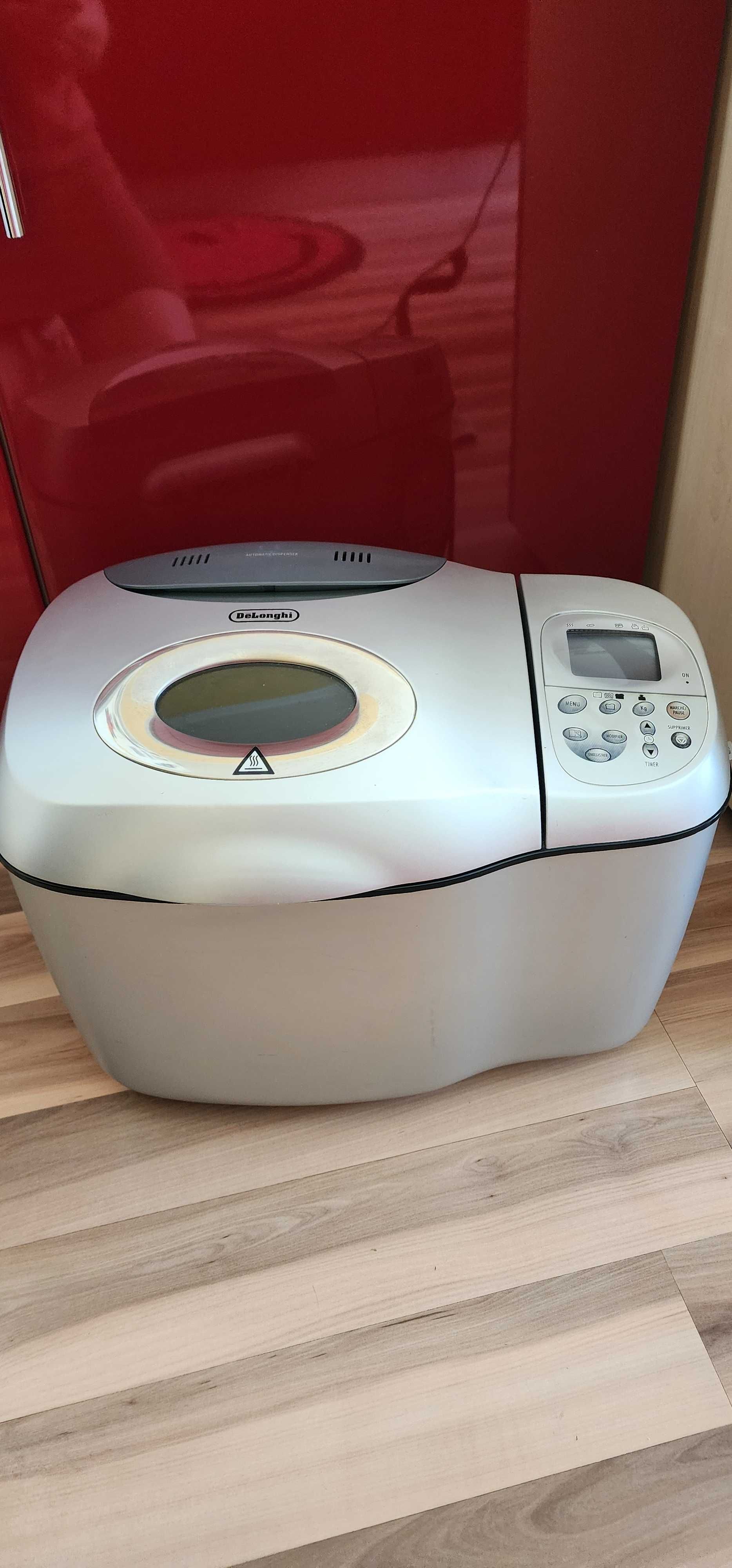 Хлібопічка DeLonghi BDM 125 S