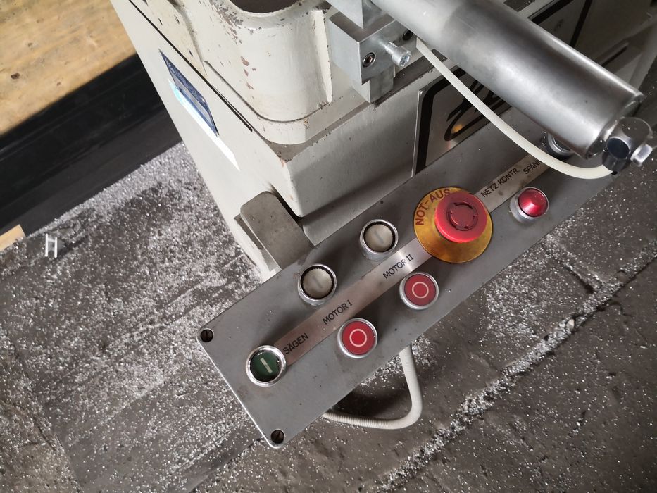 Piła przecinarka tarczowa ELU