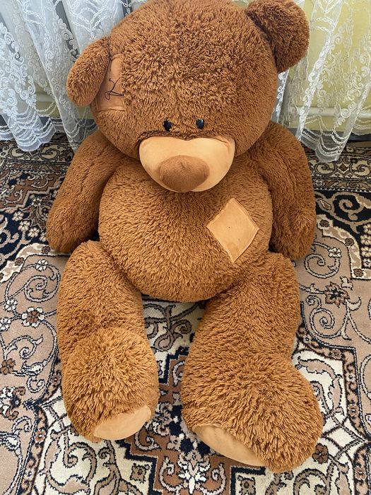 Продам великого плюшевого ведмедика Тедді