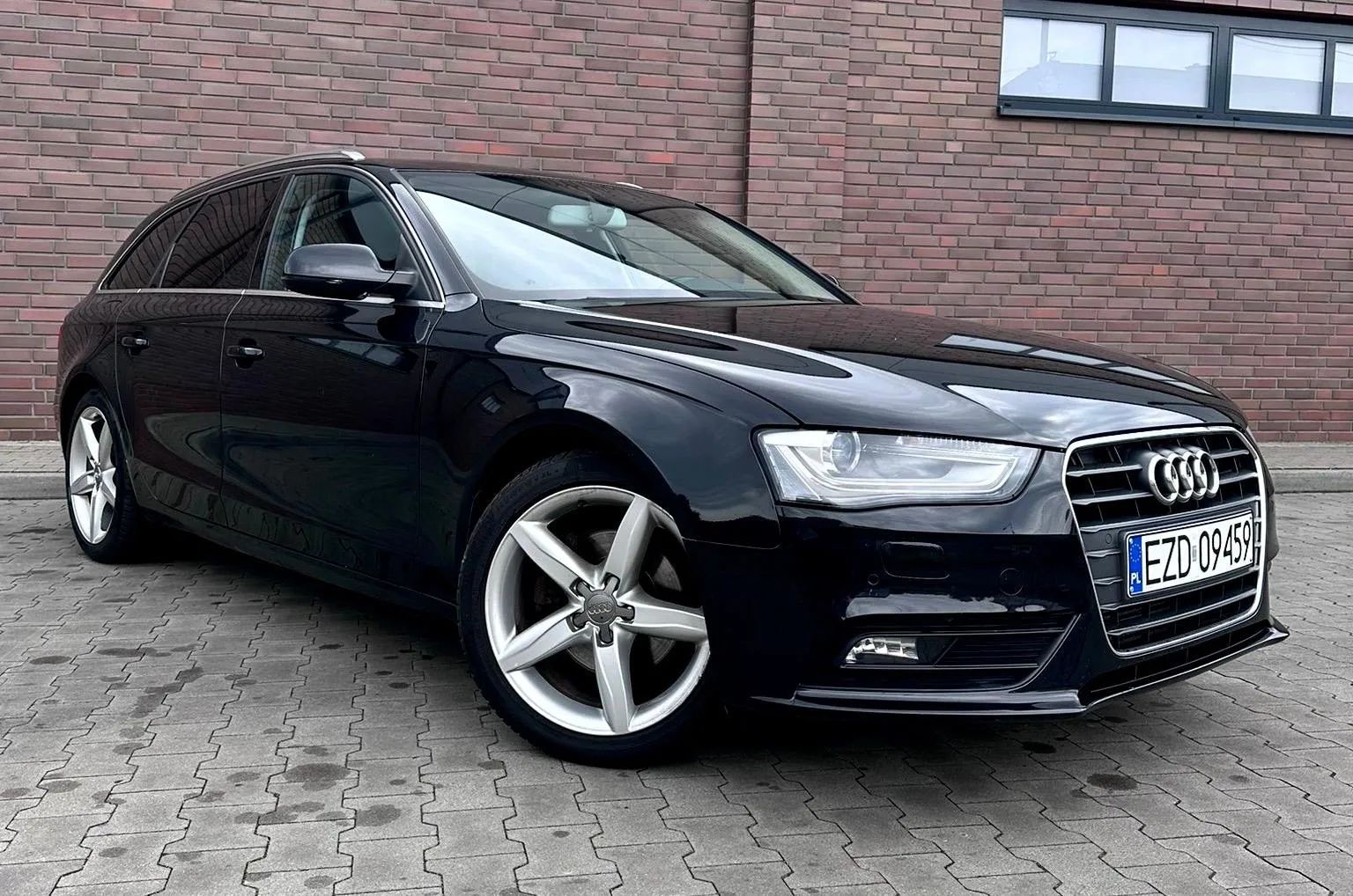 Audi A4 Super Stan Bezwypadkowy!!!