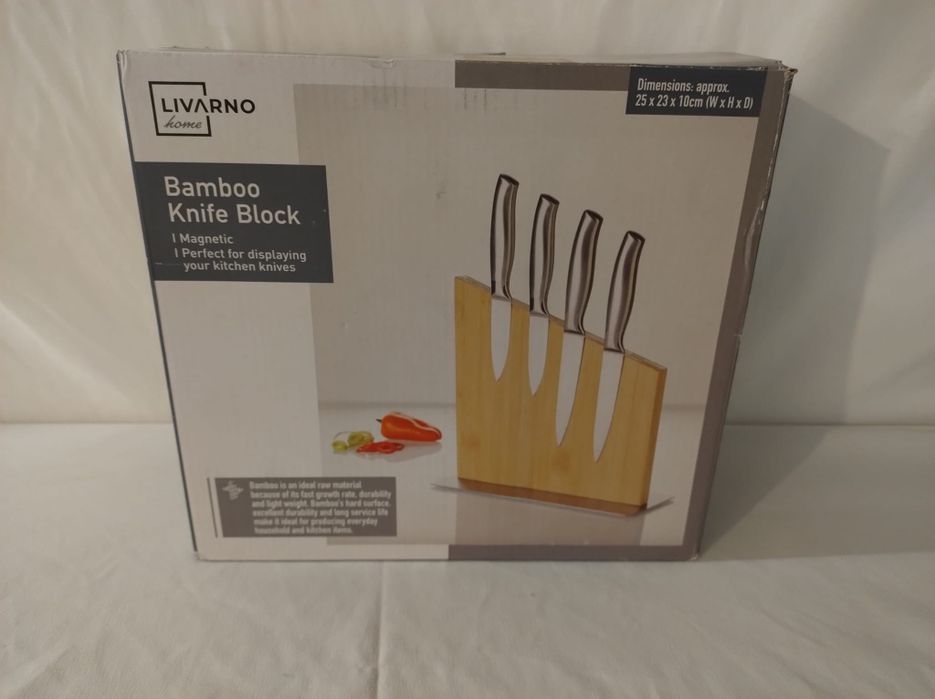 Bambusowy magnetyczny stojak na noże kuchenne LivarnoHome