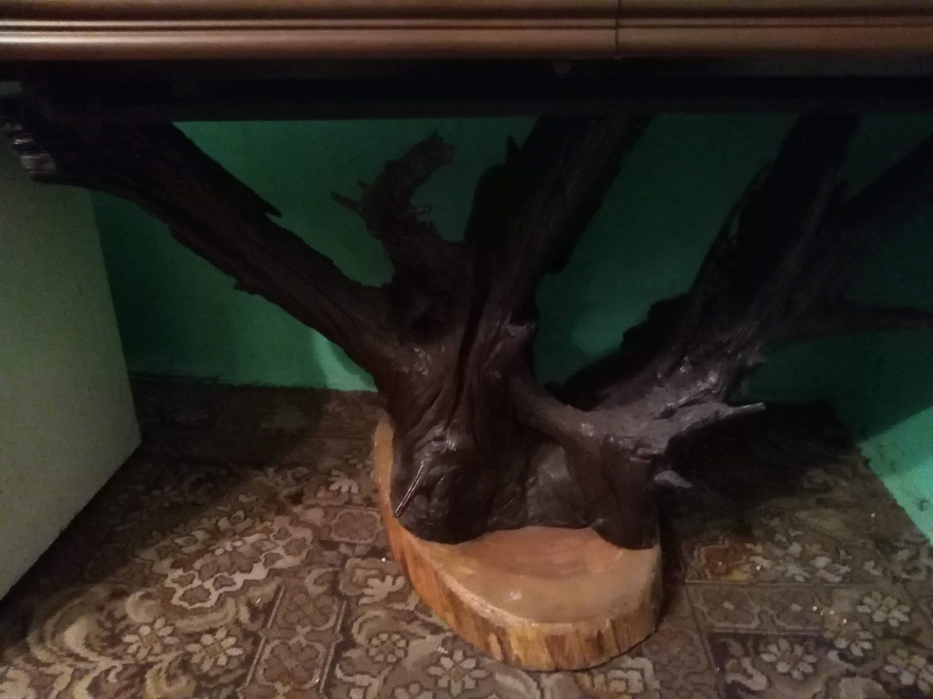 Duży stół, drewno