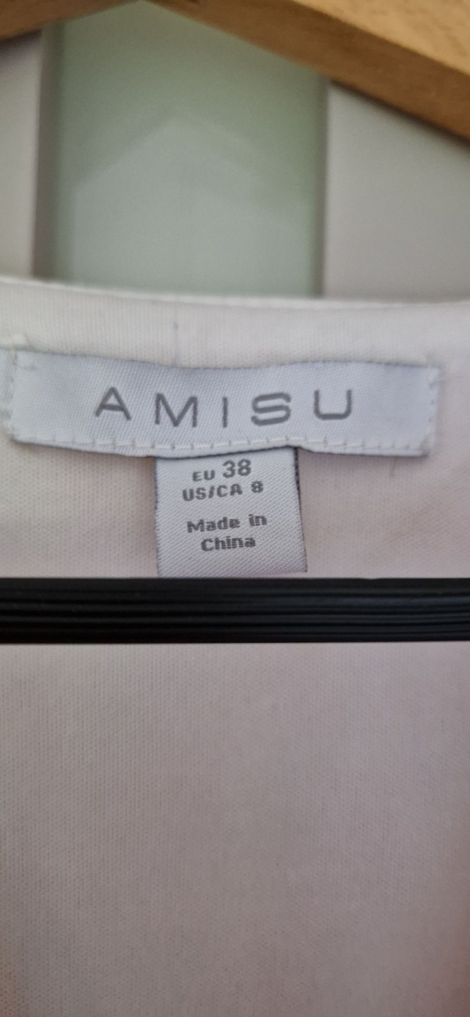 Sukienka w kwiaty 38 AMISU