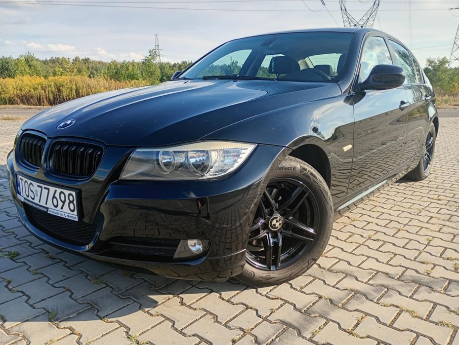 BMW E90 318i 2009r. 143KM – Zadbany egzemplarz, prywatne ręce