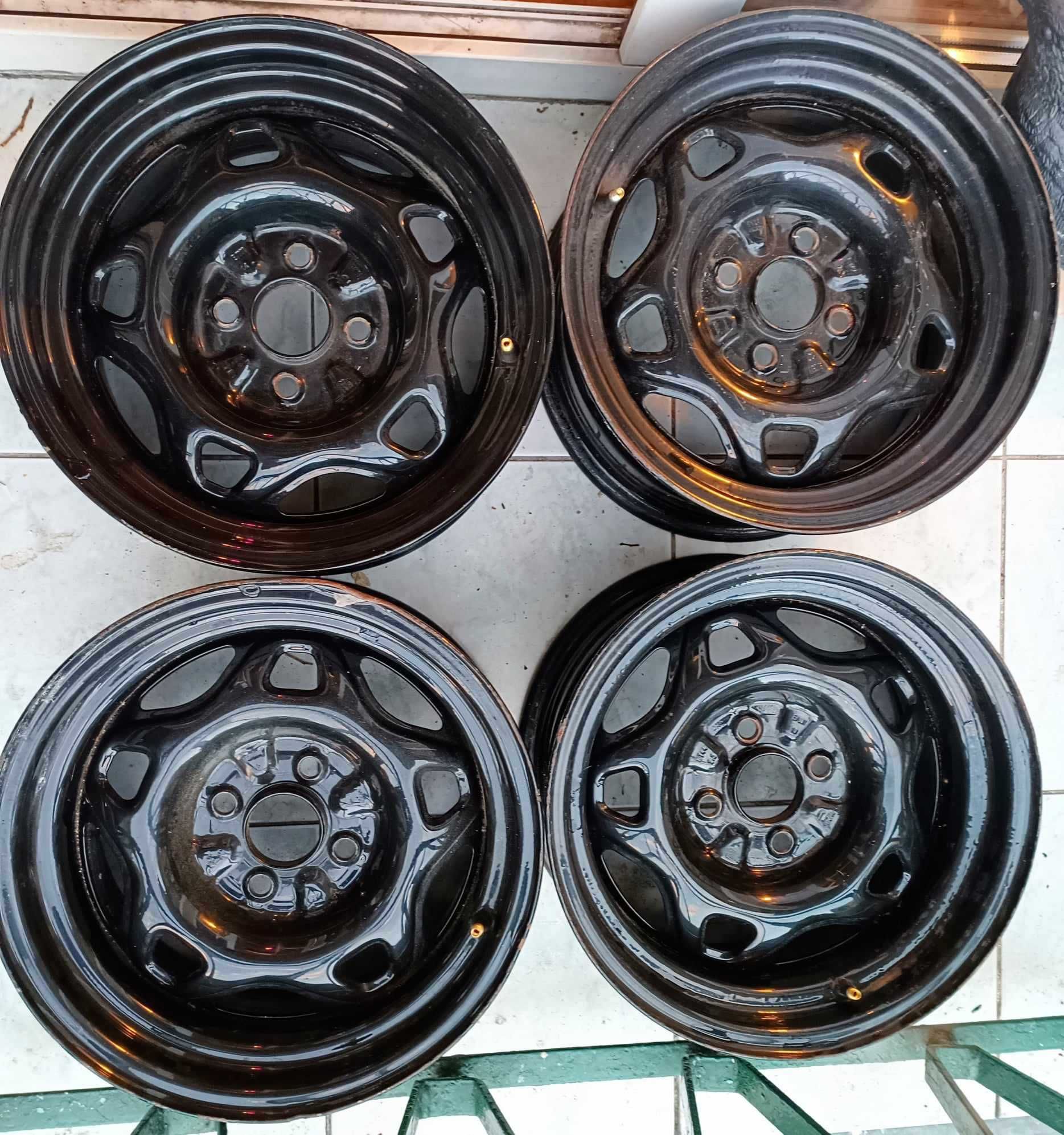 Szeroka stal 14x8 14" 8J 4x100 Opel Volkswagen Honda Cultstyle Gleba